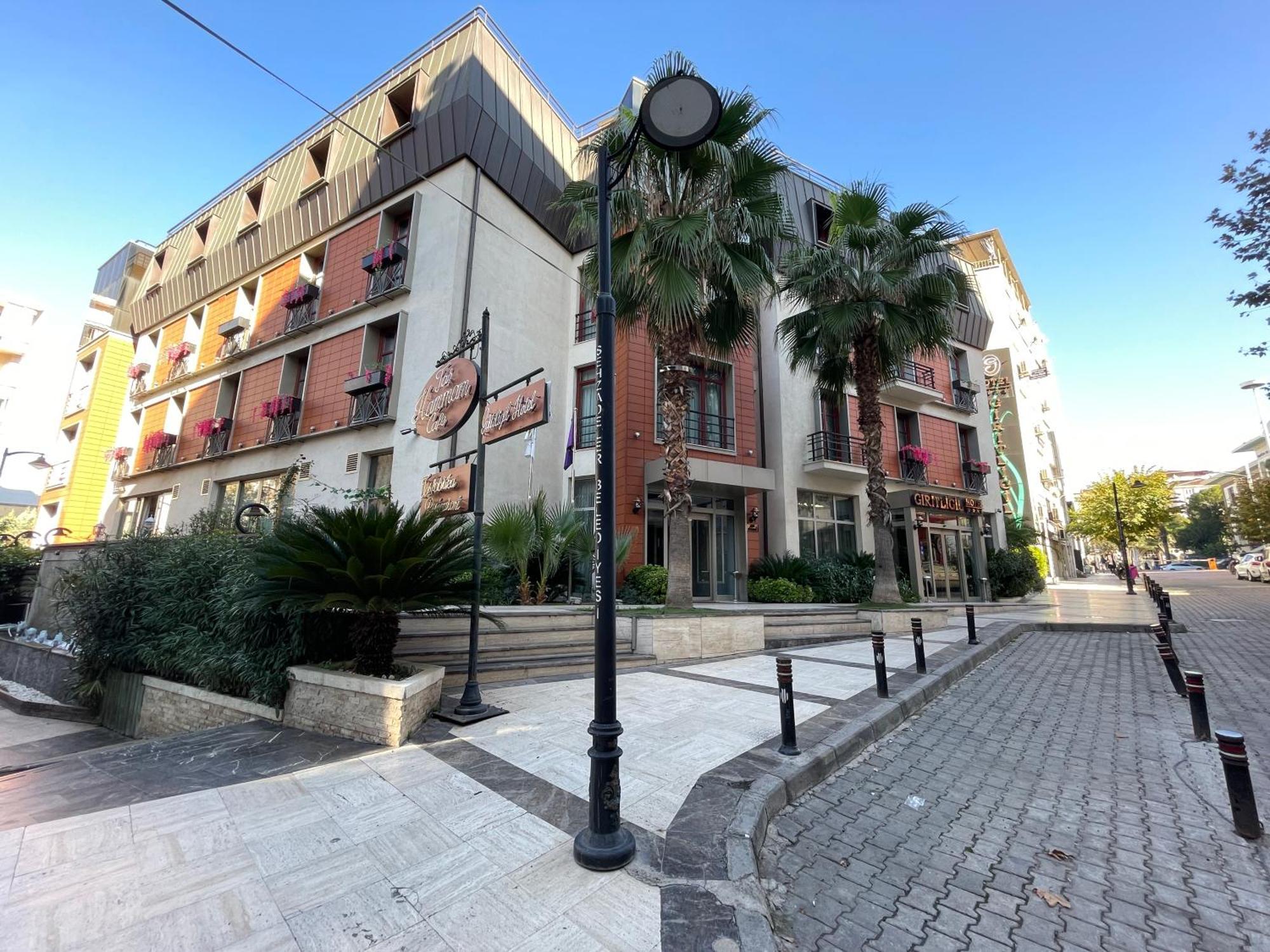 Giritligil Hotel Manisa
